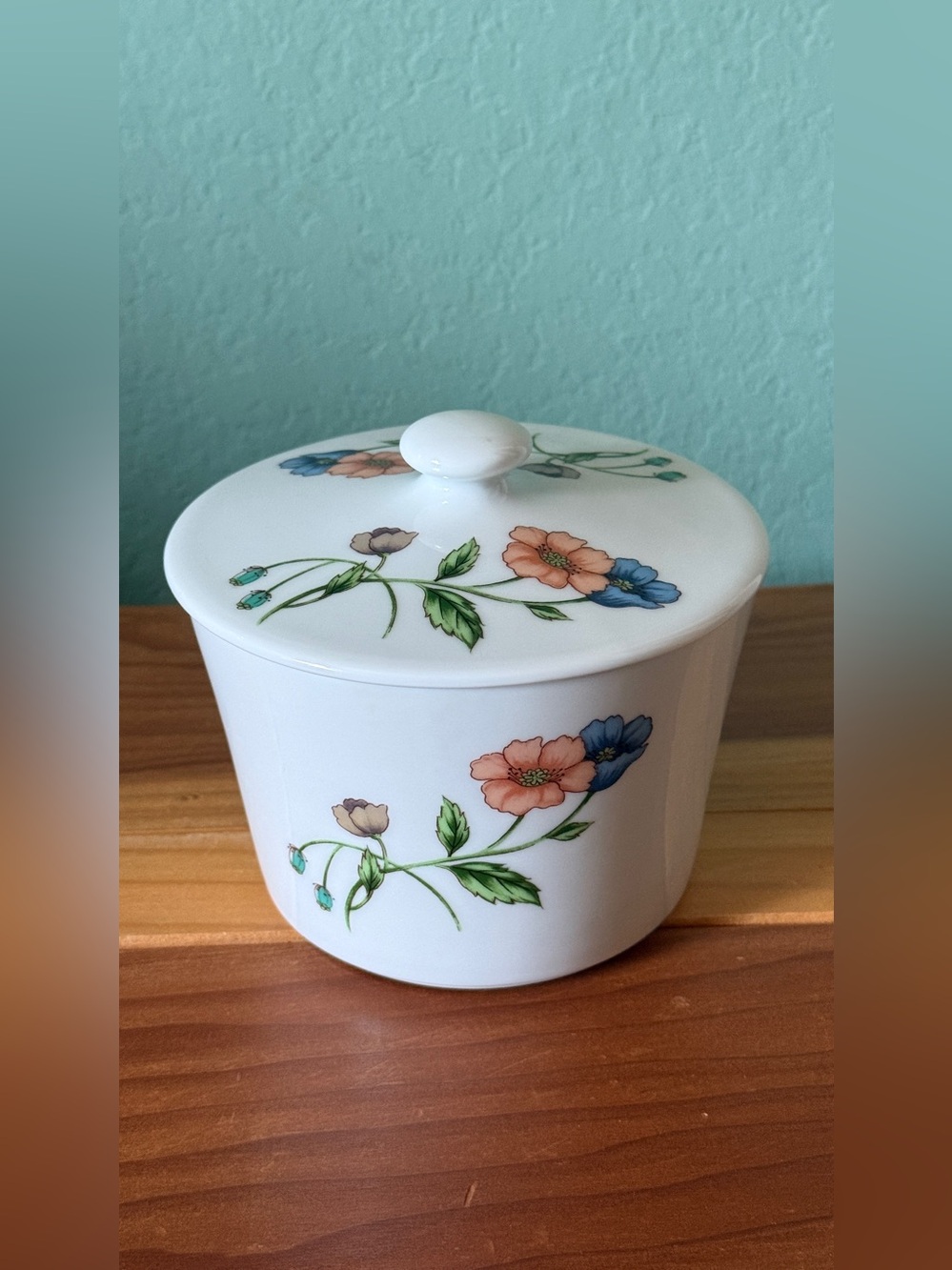 House of Prill Poppy Porcelain Covered Sugar Bowl Storage Jar 5” Floral Vintage